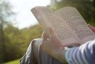 7 Arsye Pse Duhet Te Lexosh Liber